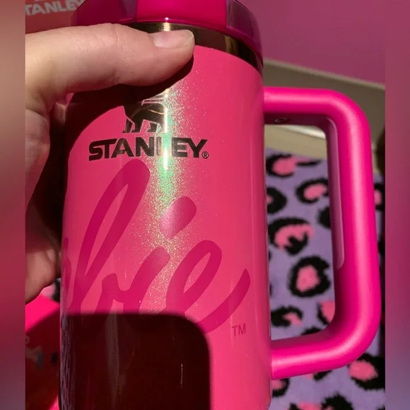 Stanley x Barbie 30 ounce tumbler NIB with Barbie socks - Picture 6 of 7